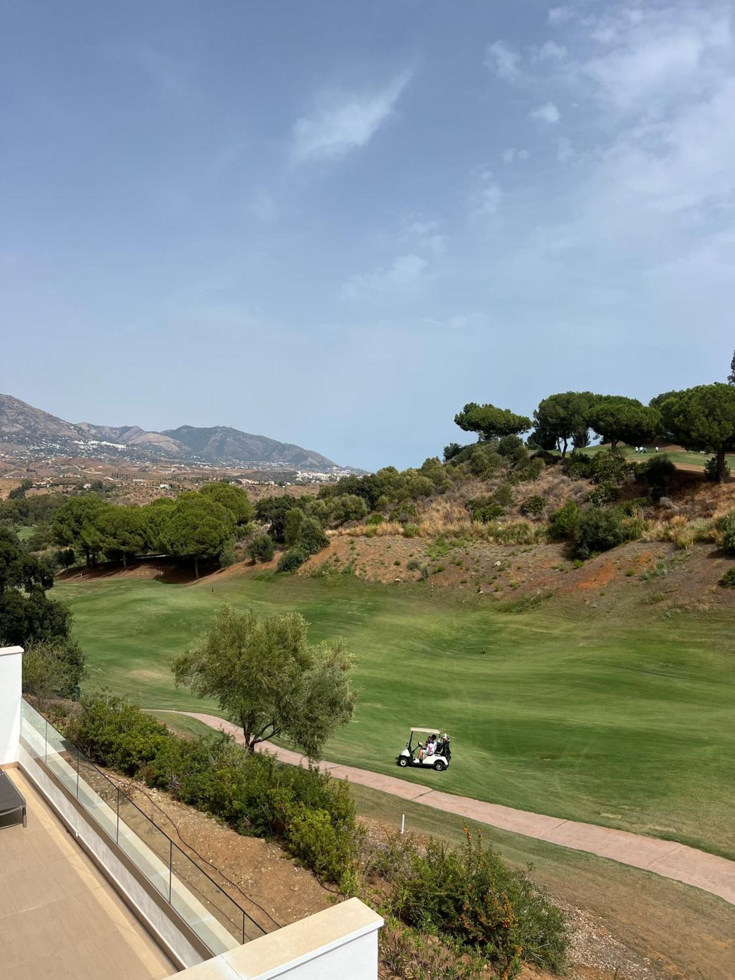 Appart De Standing Piscine Superbe Vue Golf Малага Экстерьер фото